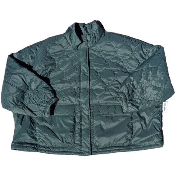 4X - Old Navy | Packable Oversized Water-Resistant Quilted Jacket - Picture 2 of 5